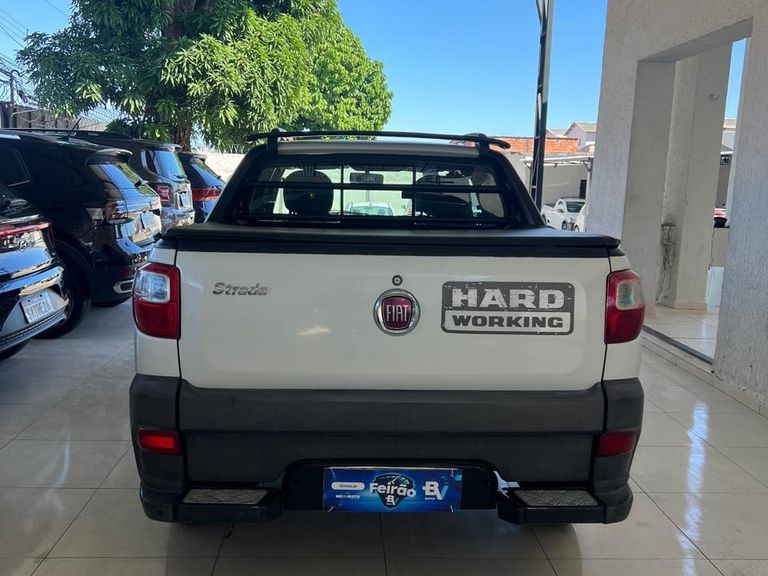 Fiat Strada Working HARD 1.4 Fire Flex 8V CD