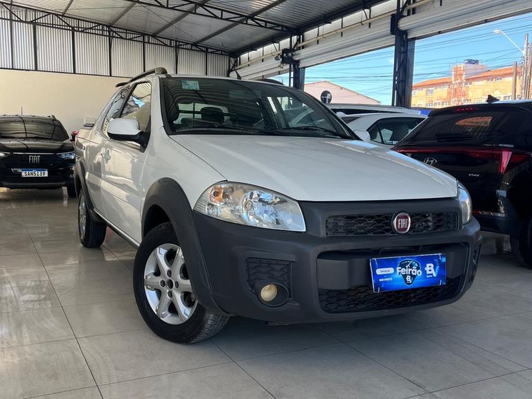 Fiat Strada Working HARD 1.4 Fire Flex 8V CD