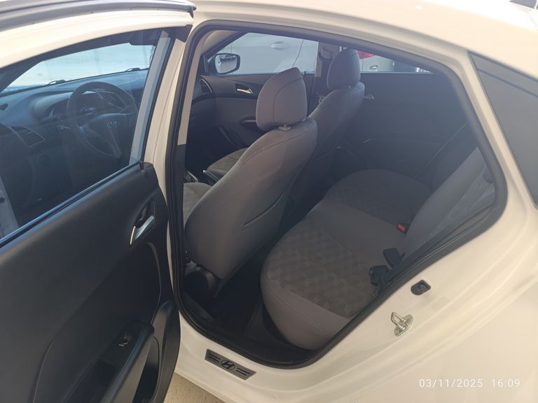 Hyundai HB20S C.Style/C.Plus1.6 Flex 16V Aut. 4p