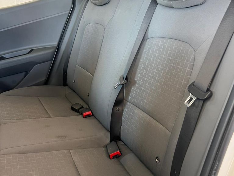 Hyundai HB20S Comfort Plus 1.0 Flex 12V Mec.