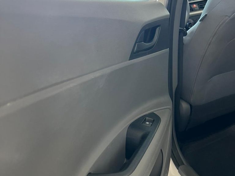 Hyundai HB20S Comfort Plus 1.0 Flex 12V Mec.