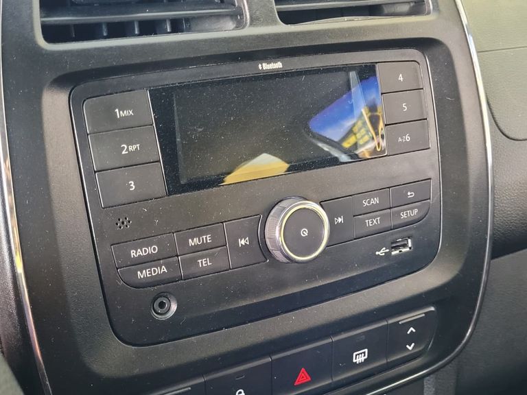 Renault KWID Zen 1.0 Flex 12V 5p Mec.