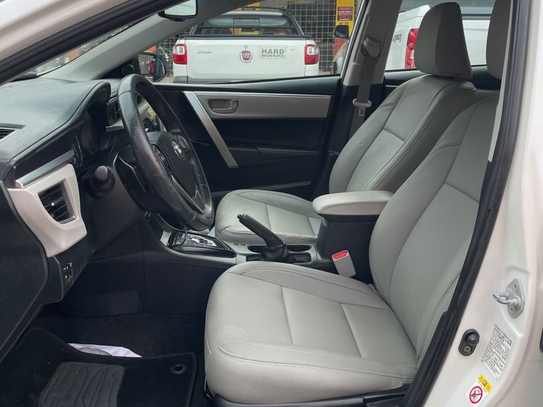 Toyota Corolla XEi 2.0 Flex 16V Aut.