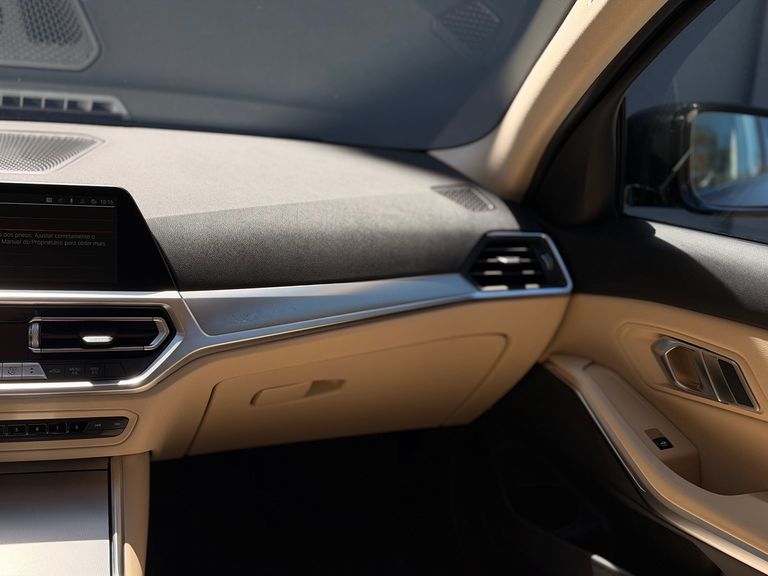 BMW 320iA 2.0 Turbo/ActiveFlex 16V/GP  4p