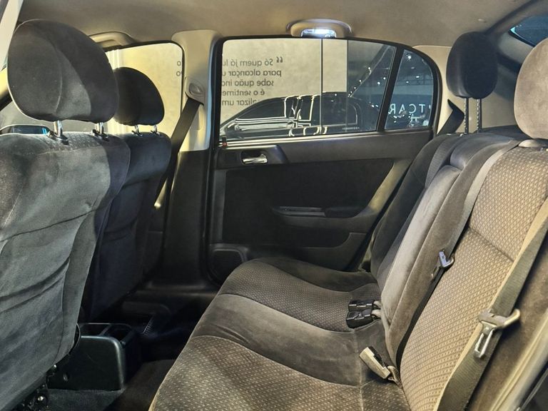 Chevrolet Astra Advantage 2.0 MPFI 8V FlexPower 5p