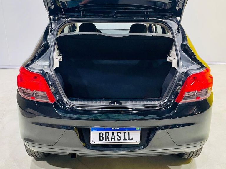 Chevrolet ONIX HATCH LT 1.4 8V FlexPower 5p Mec.