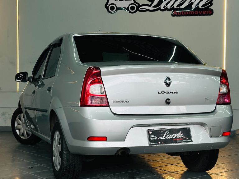Renault LOGAN Authentique Hi-Flex 1.0 16V 4p