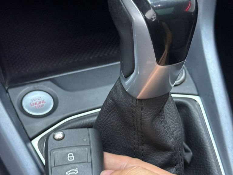 VolksWagen T-Cross Comfor. 200 TSI 1.0 Flex 5p Aut.