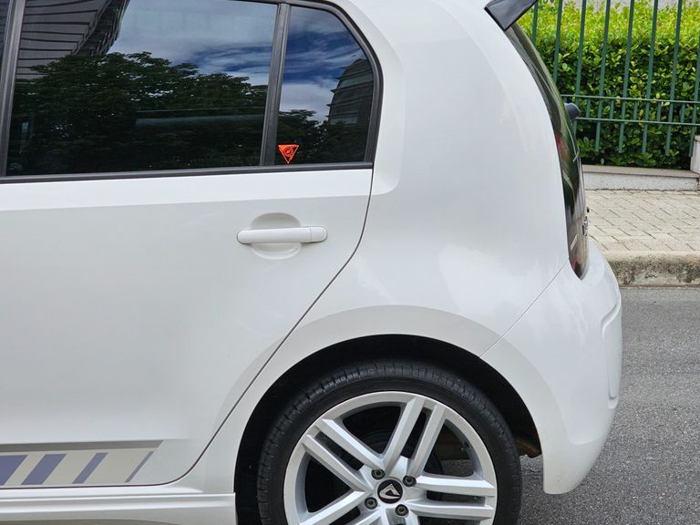VolksWagen up! SPEED 1.0 TSI T. Flex 12V 5p