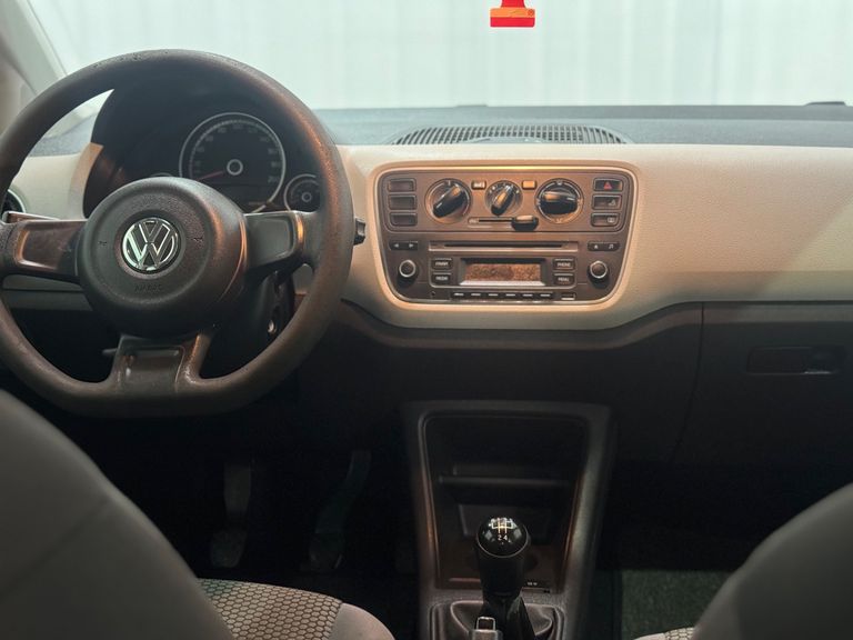 VolksWagen up! move 1.0 Total Flex 12V 5p