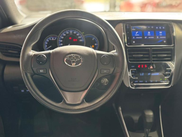 Toyota YARIS XL 1.5 Flex 16V 5p Aut.