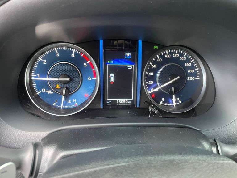 Toyota Hilux SW4 SRX Plat. 4x4 2.8 TB Die. Aut.