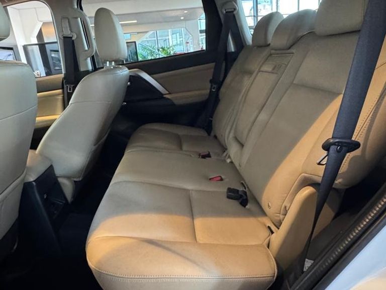 Mitsubishi Pajero Sport HPE 2.4 4x4 Diesel Aut.