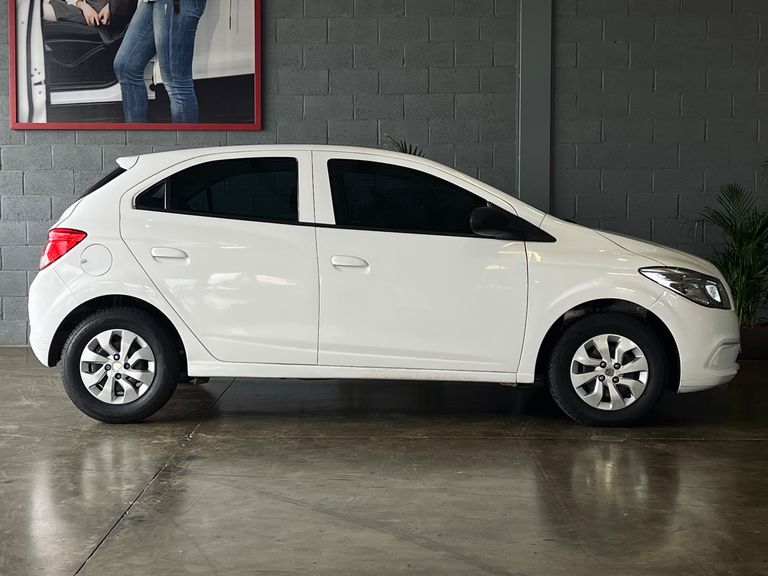 Chevrolet ONIX HATCH Joy 1.0 8V Flex 5p Mec.