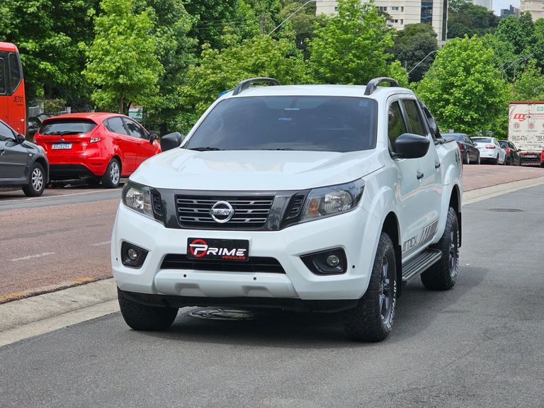 Nissan Frontier ATTAC.CD 4x4 2.3 Bi-TB Die. Aut