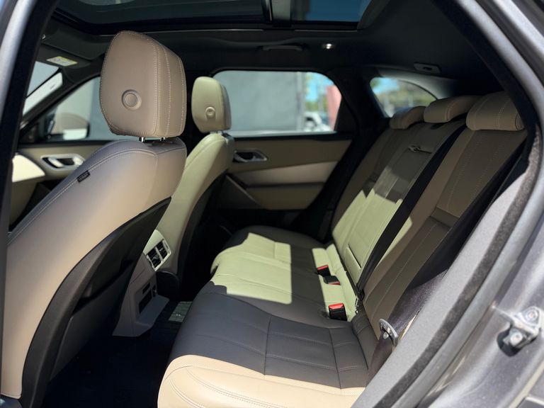 Land Rover Range R. VE. R-Dyn SE 2.0 4x4 300cv Aut.