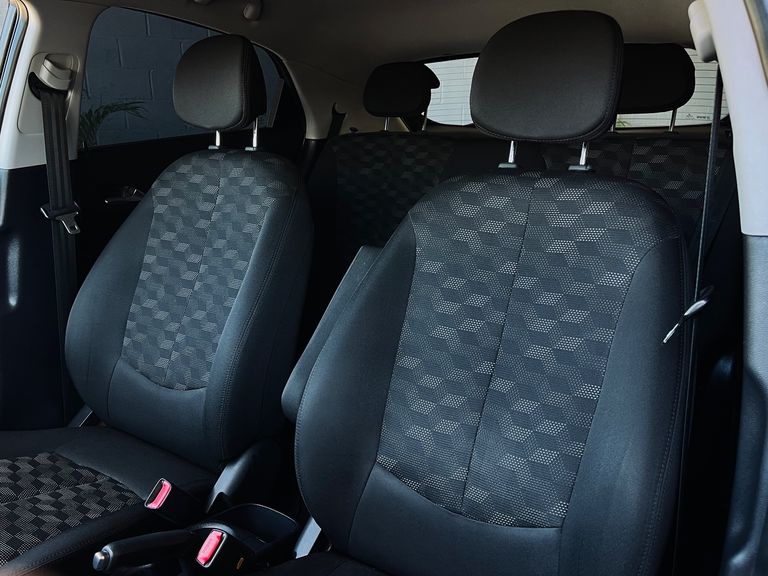 Hyundai HB20 R spec 1.6 Flex 16V Aut.