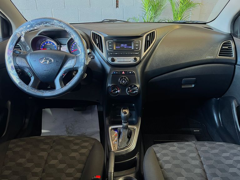 Hyundai HB20 R spec 1.6 Flex 16V Aut.