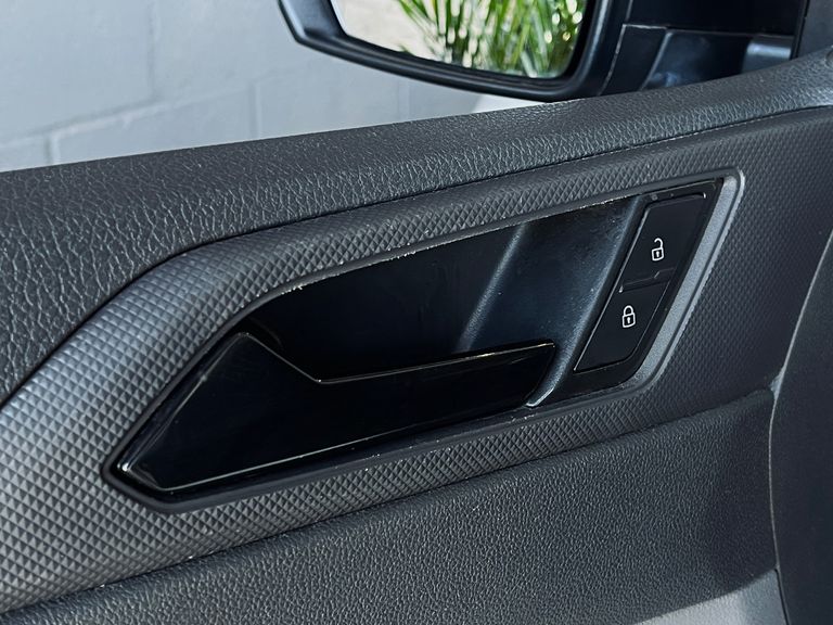 VolksWagen Polo 1.0 MPI Flex 12V 5p