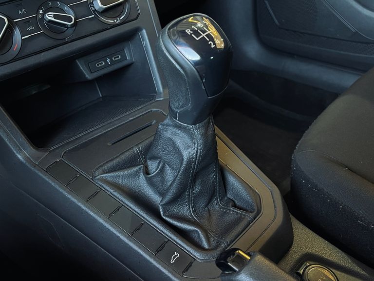 VolksWagen Polo 1.0 MPI Flex 12V 5p