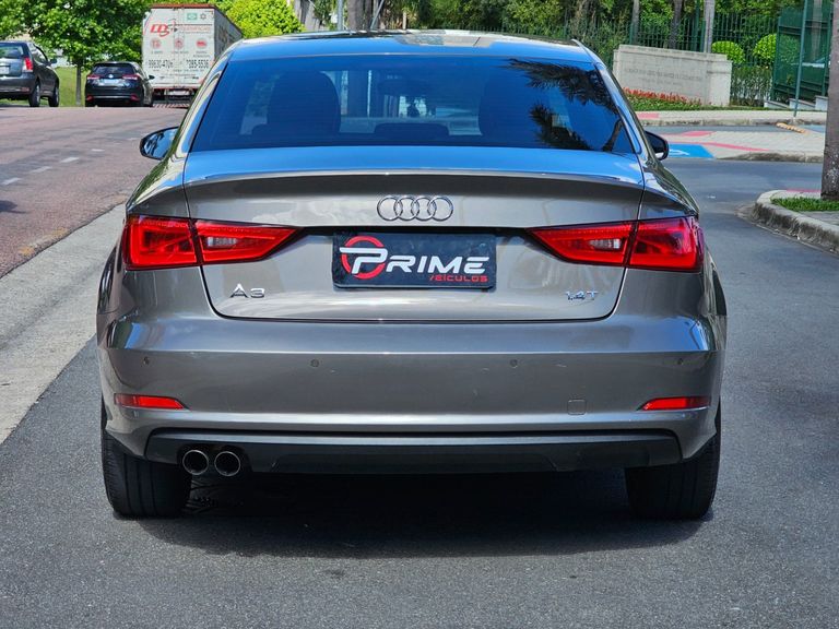 Audi A3 Sedan 1.4/ Attra. 16V TB FSI S-tronic