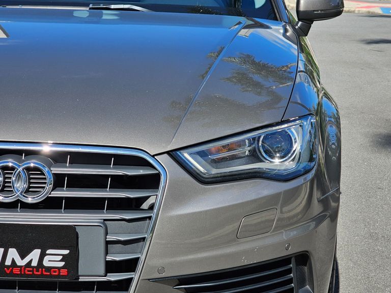 Audi A3 Sedan 1.4/ Attra. 16V TB FSI S-tronic