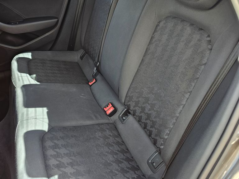 Audi A3 Sedan 1.4/ Attra. 16V TB FSI S-tronic