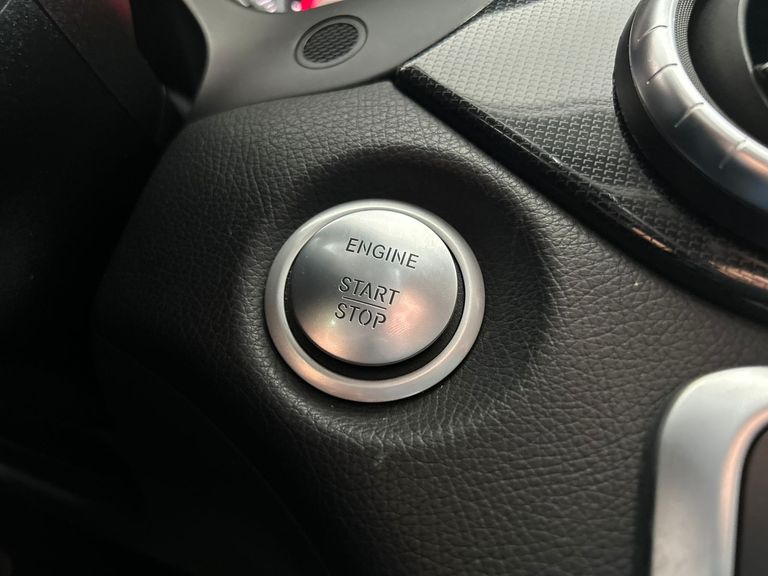 Mercedes CLA-180 1.6 16V 122cv Aut.