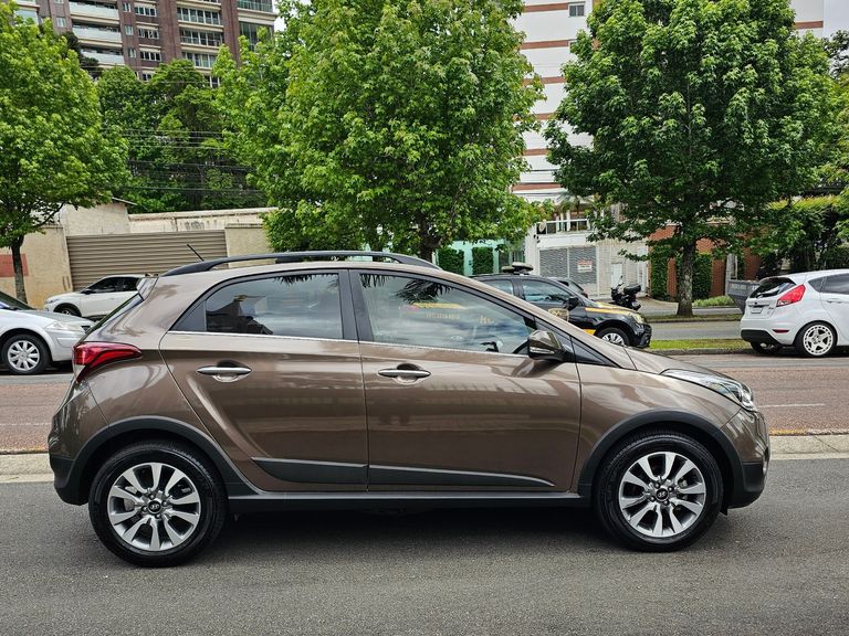 Hyundai HB20X Premium 1.6 Flex 16V Aut.