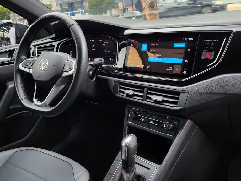 VolksWagen Nivus Highline 1.0 200 TSI Flex Aut.