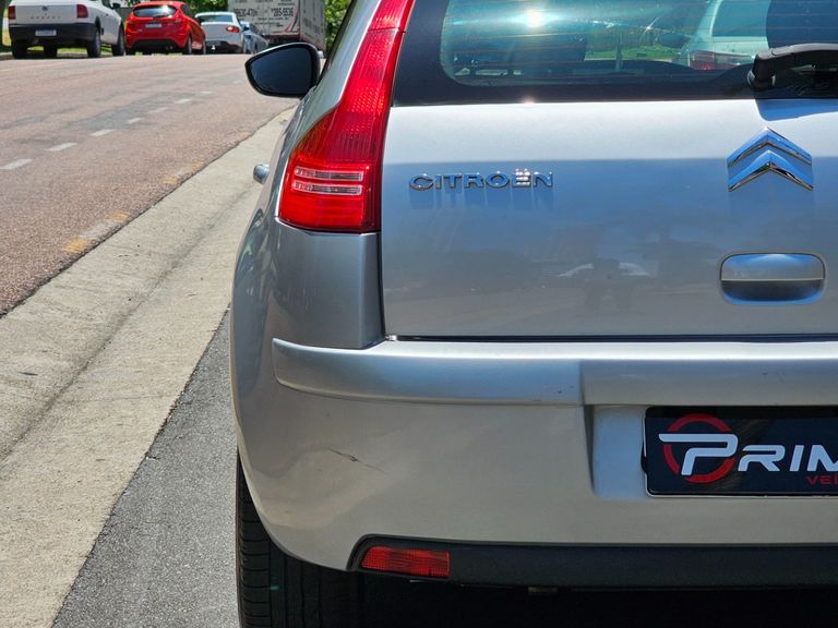 Citroën C4 GLX 1.6 Flex 16V 5p Mec.