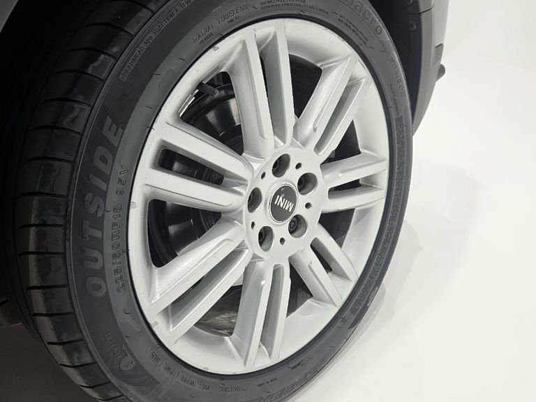 Mini COOPER Country. John Works ALL4 2.0 Aut.