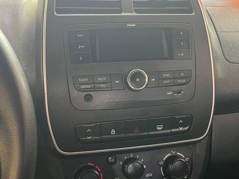 Renault KWID Zen 1.0 Flex 12V 5p Mec.