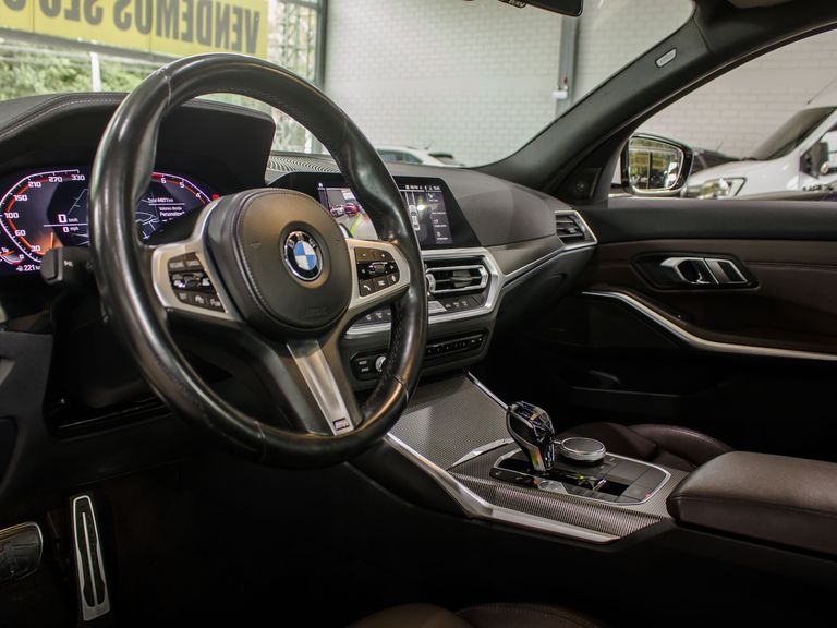 BMW 320iA 2.0 TB M Sport A.Flex/M.Sport 4p