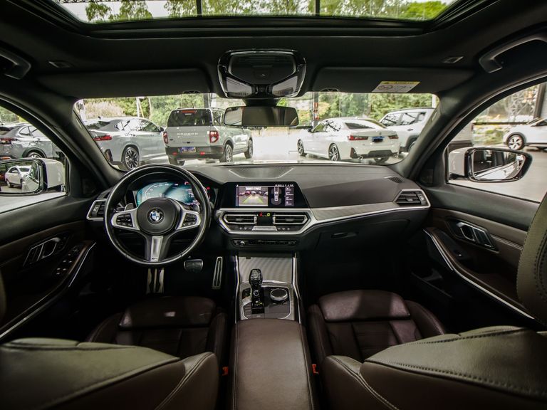 BMW 320iA 2.0 TB M Sport A.Flex/M.Sport 4p