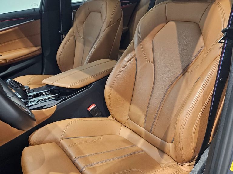 BMW 530e M Sport 2.0 Turbo Aut. (Híbrido)