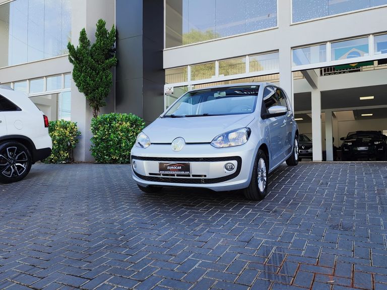 VolksWagen up! move 1.0 TSI Total Flex 12V 5p