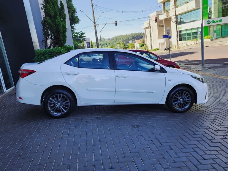 Toyota Corolla XEi 2.0 Flex 16V Aut.