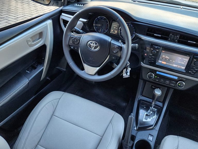 Toyota Corolla XEi 2.0 Flex 16V Aut.