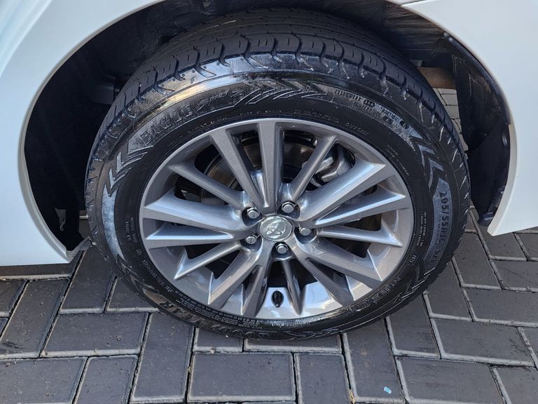 Toyota Corolla XEi 2.0 Flex 16V Aut.