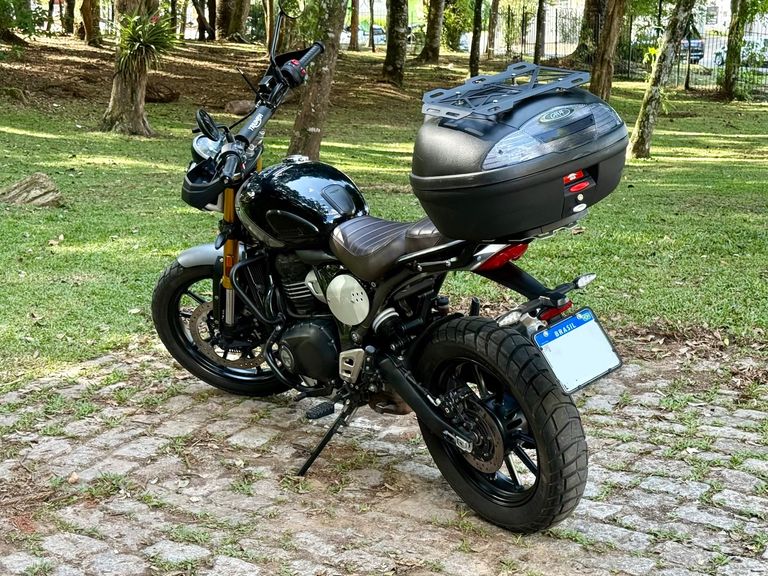 TRIUMPH SCRAMBLER 400X