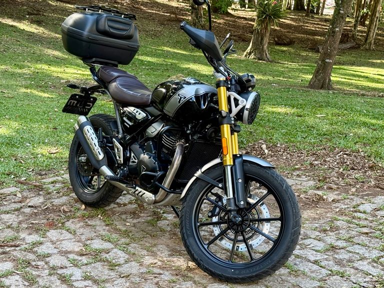 TRIUMPH SCRAMBLER 400X