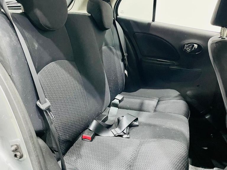 Nissan MARCH S 1.6 16V Flex Fuel 5p