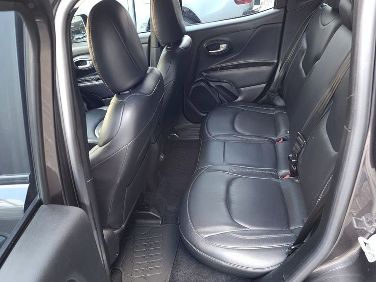 Jeep Renegade Sport T270 1.3 TB 4x2 Flex Aut.