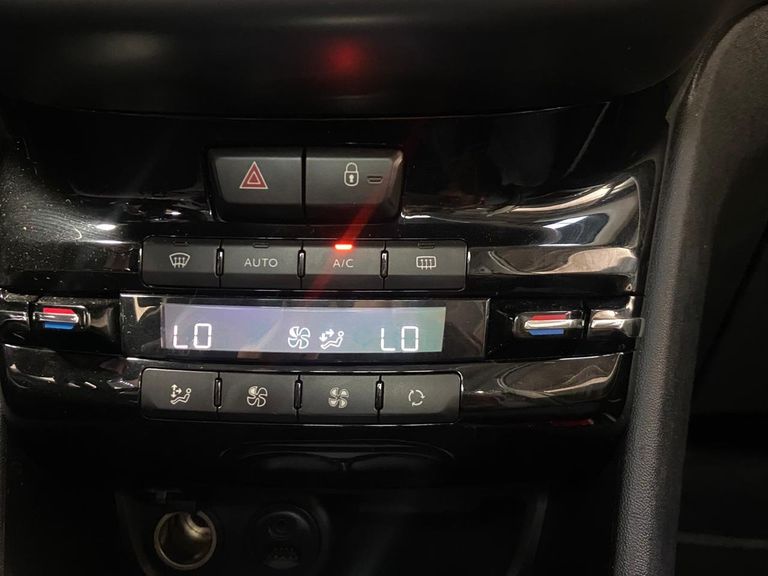 Peugeot 208 Griffe 1.6 Flex 16V 5p Aut.