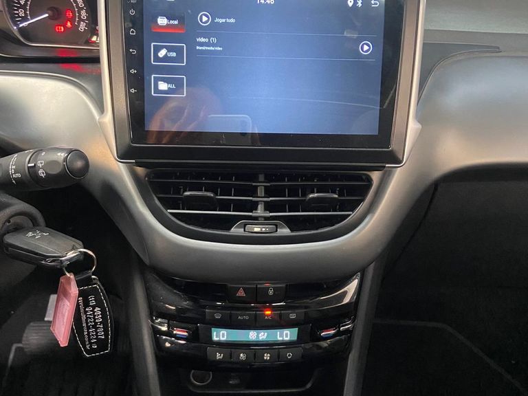 Peugeot 208 Griffe 1.6 Flex 16V 5p Aut.