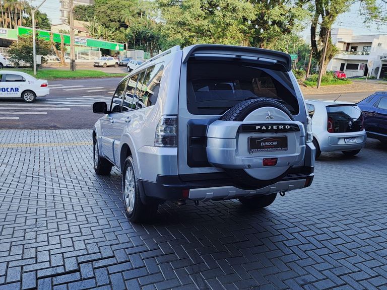 Mitsubishi Pajero HPE Full 3.8 V6 250cv 5p Aut.