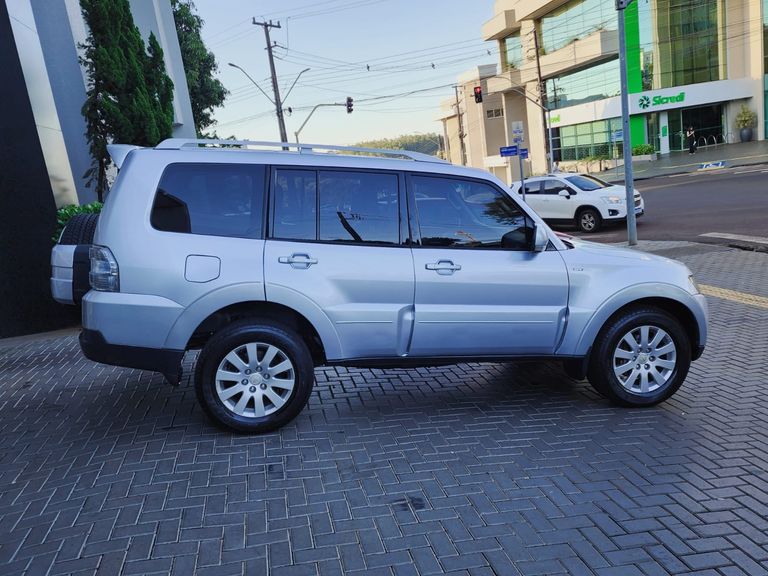 Mitsubishi Pajero HPE Full 3.8 V6 250cv 5p Aut.