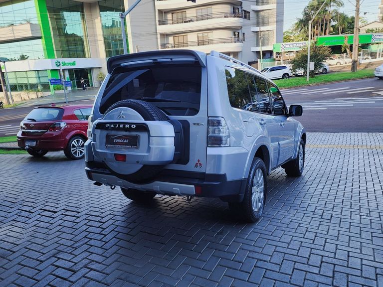 Mitsubishi Pajero HPE Full 3.8 V6 250cv 5p Aut.