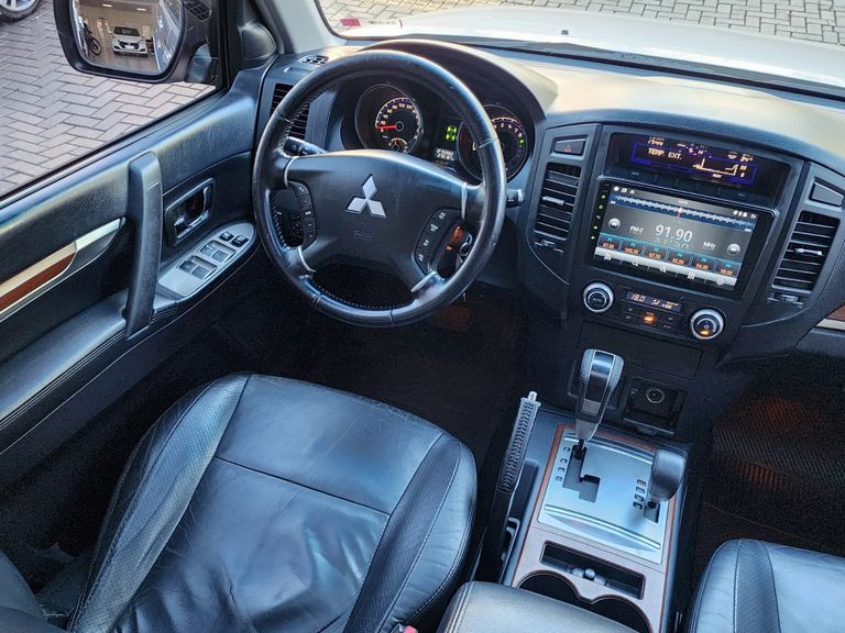 Mitsubishi Pajero HPE Full 3.8 V6 250cv 5p Aut.